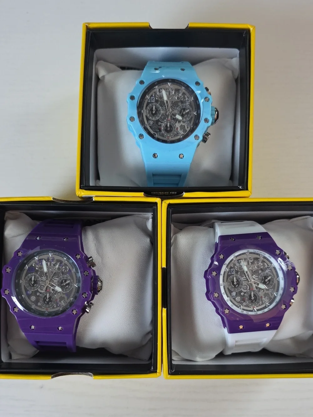 464. m Set Of 3!! Invicta Racing Watches